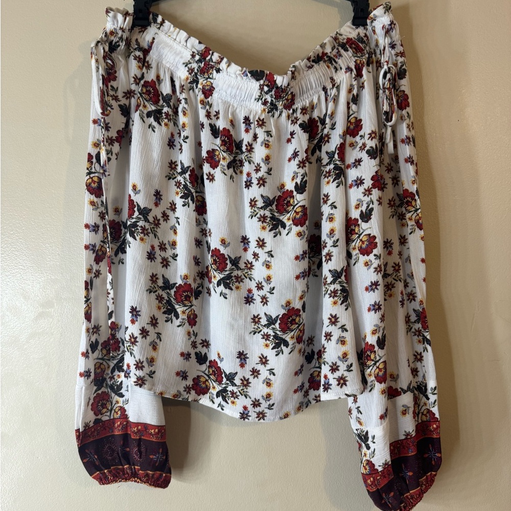 LA Hearts Floral Off Shoulder Blouse